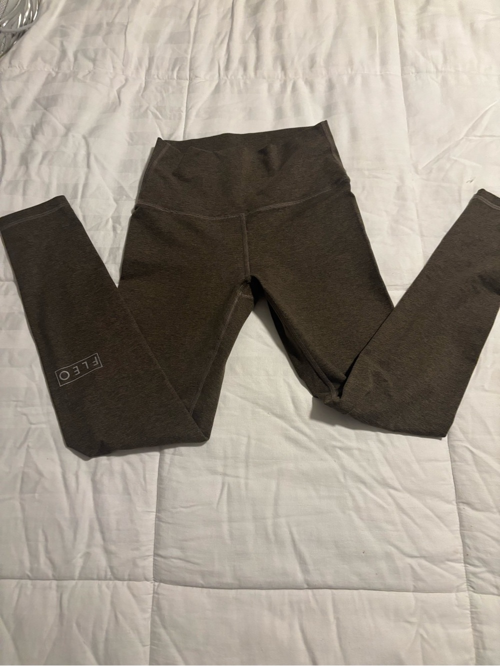 Fleo High-Rise Leggings in Brown